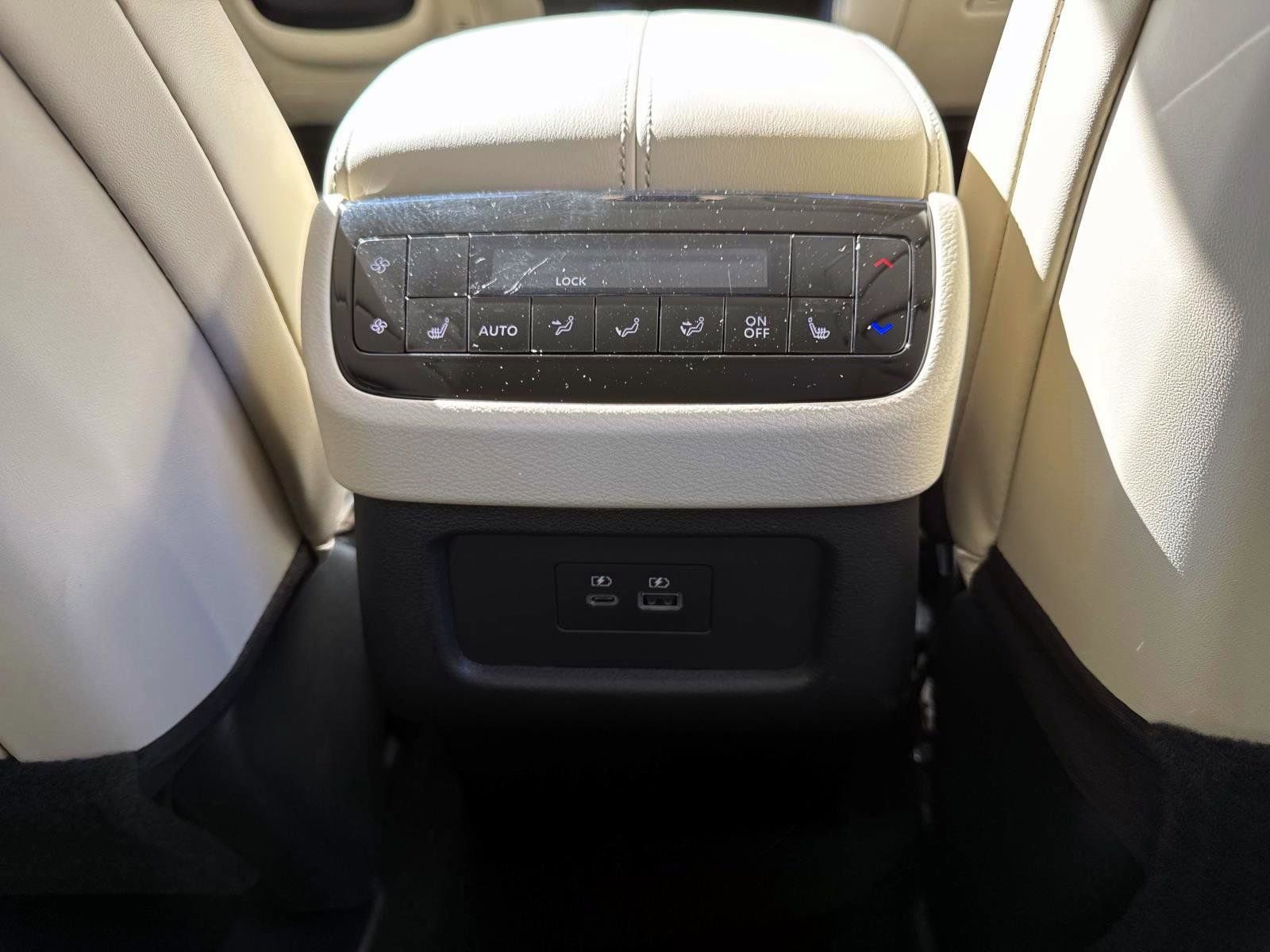 Used 2025 INFINITI QX60 Luxe image 19