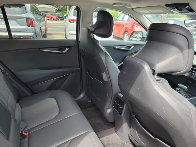 Used 2023 Kia Niro EX Touring FWD image 31