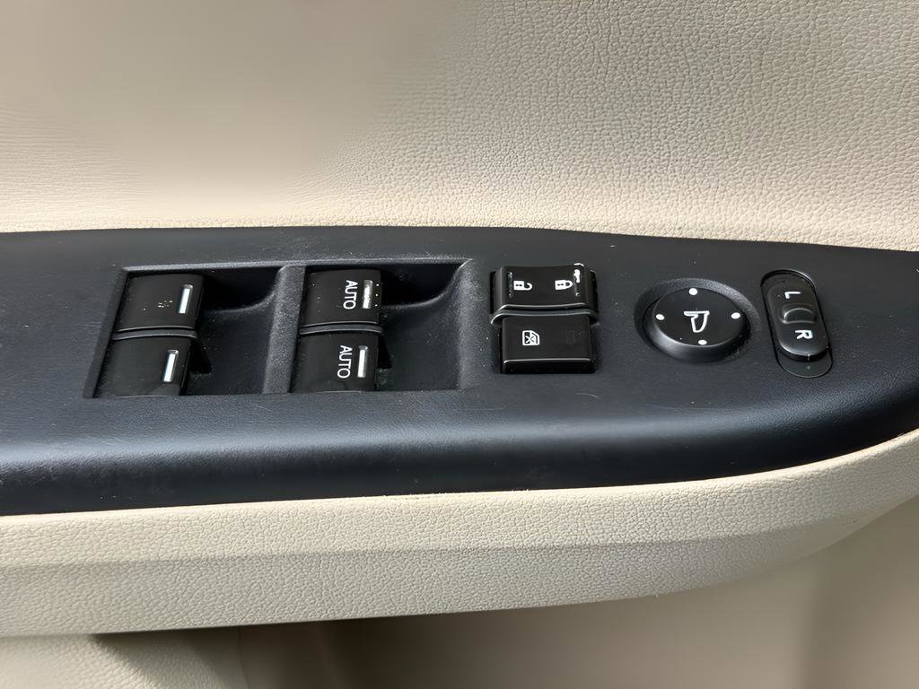 Used 2014 Honda Accord EX-L image 24