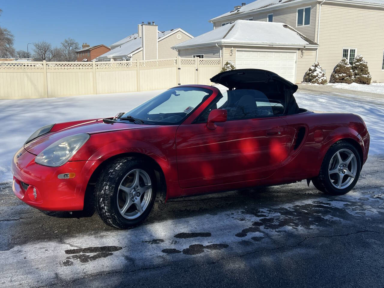 Used 2003 Toyota MR2 Base 2dr Convertible image 7