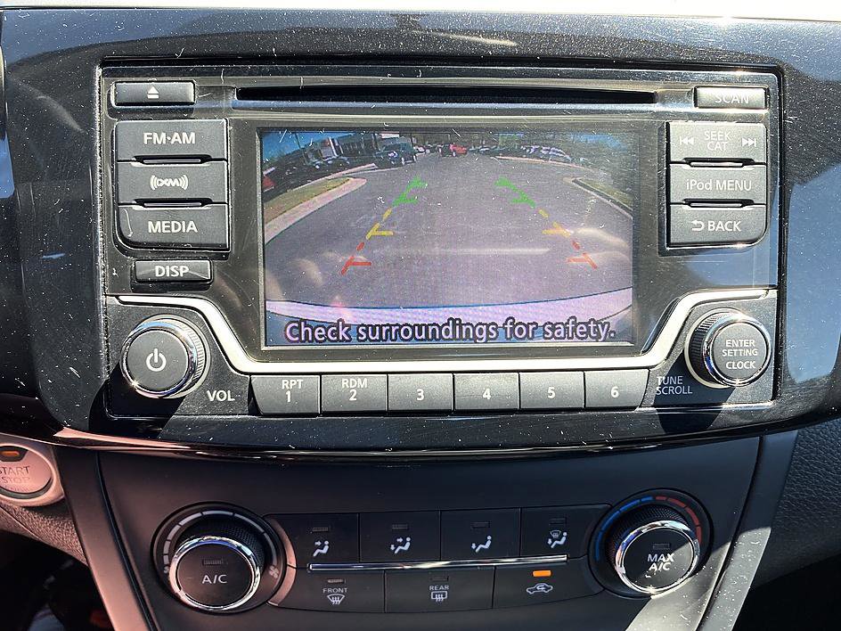 Used 2017 Nissan Sentra SV image 15