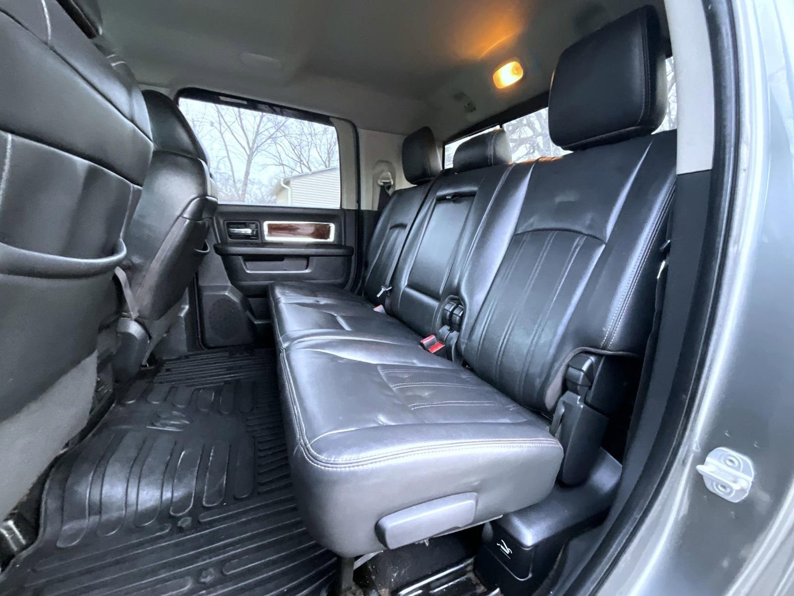 Used 2012 RAM 3500 Laramie w/ Cold Weather Group image 20