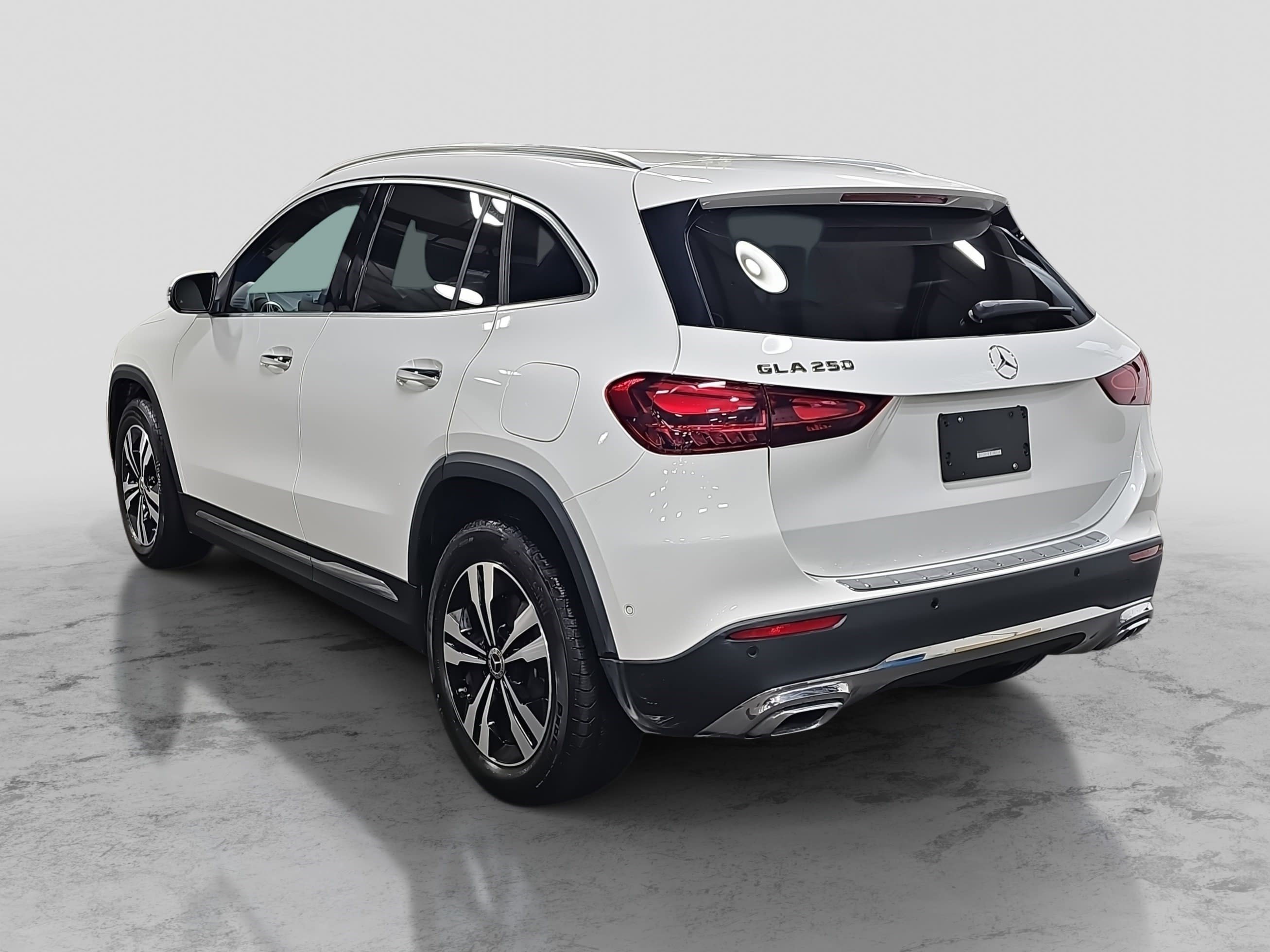 Certified 2026 Mercedes-Benz GLA 250 image 8