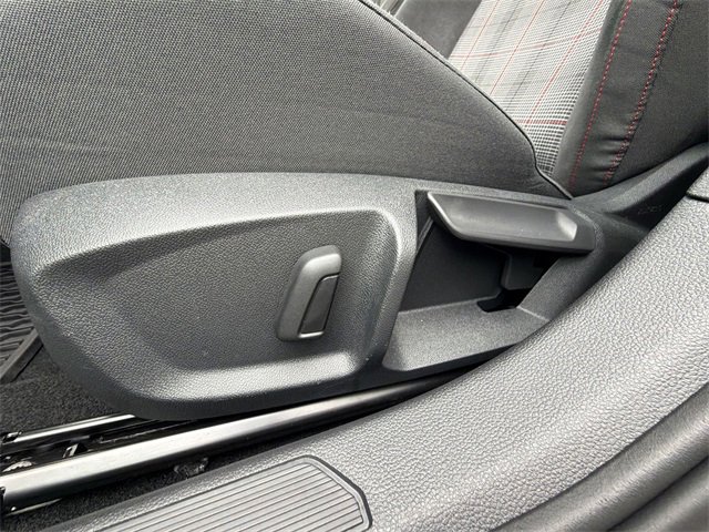 Used 2024 Volkswagen GTI SE image 12