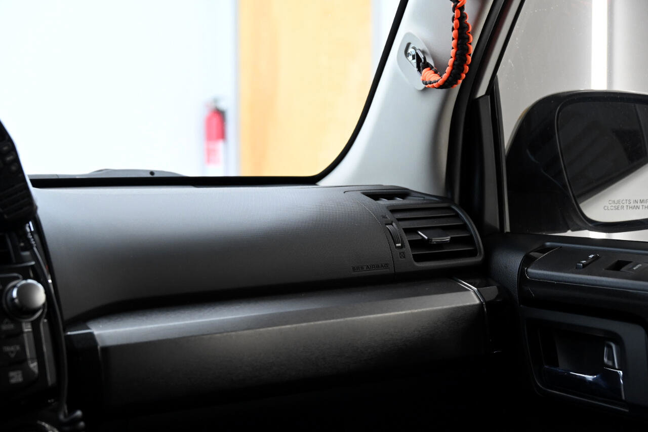 Used 2018 Toyota 4Runner TRD Off-Road Premium image 44