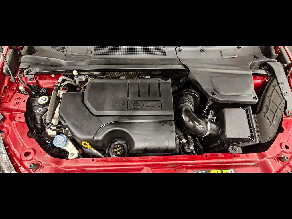 Used 2018 Land Rover Discovery Sport HSE Luxury image 63