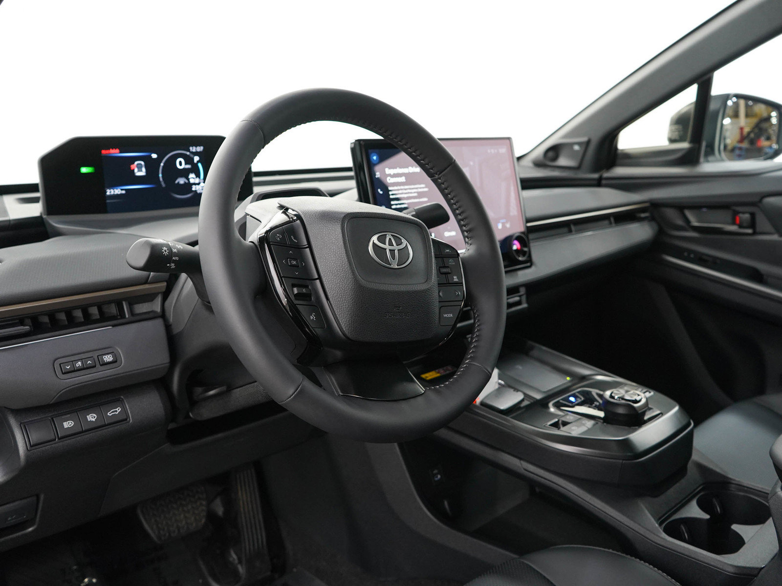 Certified 2026 Toyota bZ AWD/4WD image 25