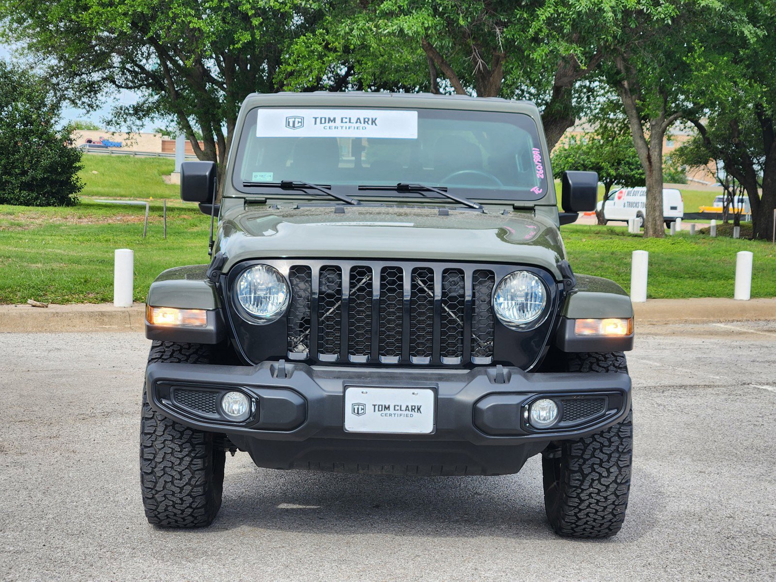 Used 2021 Jeep Gladiator Willys AWD/4WD image 30