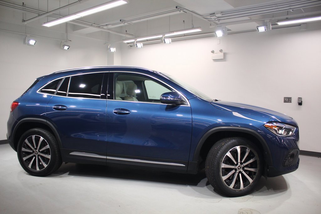 Used 2022 Mercedes-Benz GLA 250 4MATIC image 9