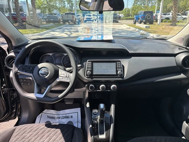 Used 2021 Nissan Kicks S FWD image 13