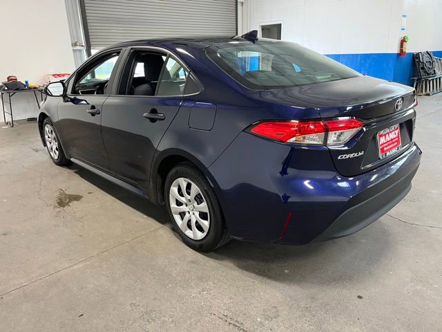 Used 2024 Toyota Corolla LE FWD image 5