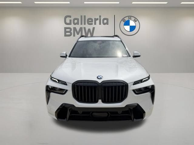 New 2027 BMW X7 xDrive40i w/ M Sport Package AWD/4WD image 3