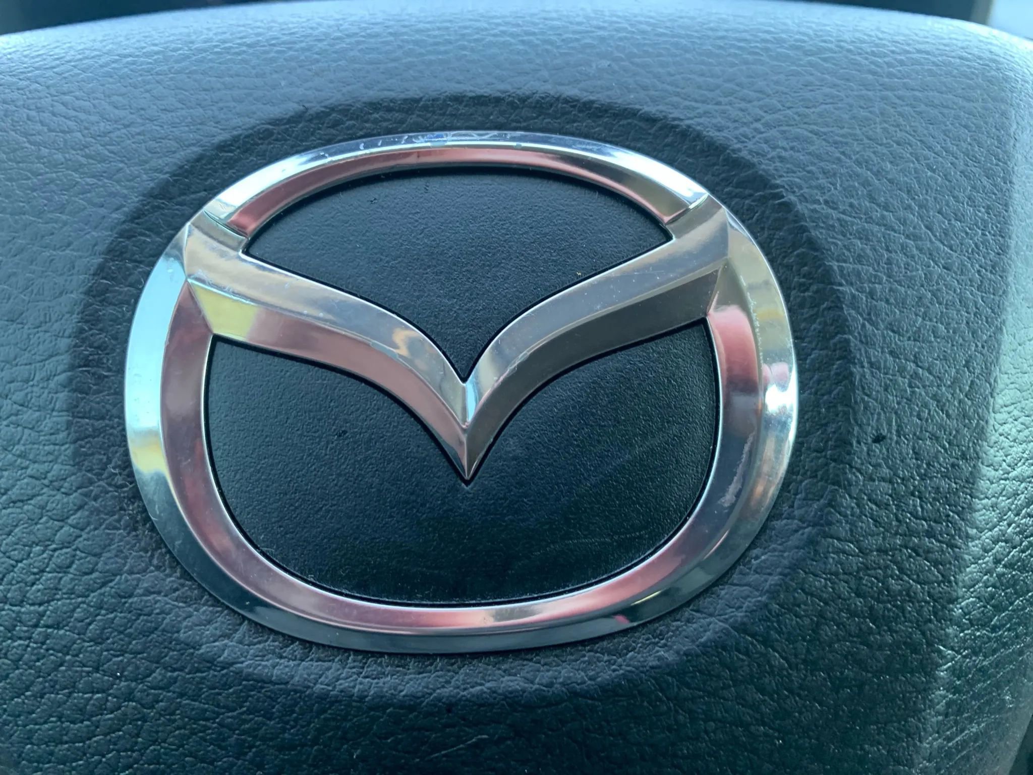 Used 2012 MAZDA MAZDA3 i Touring image 23