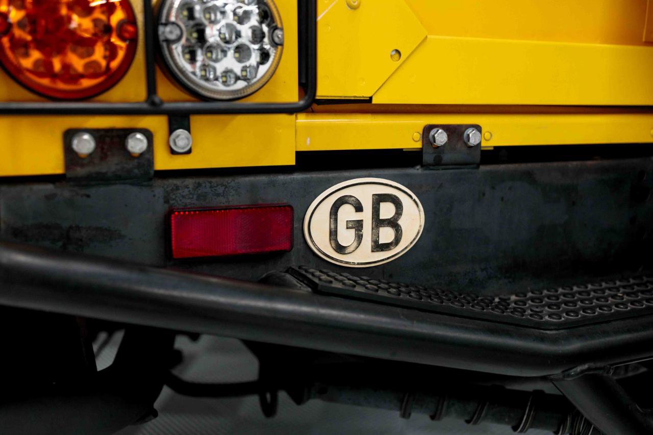 Used 1997 Land Rover Defender 90 AWD/4WD image 31