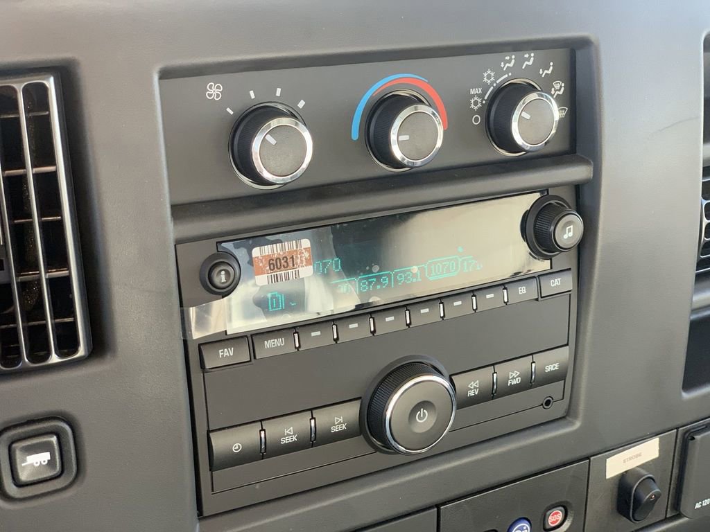 New 2025 Chevrolet Express 3500 w/ Power Convenience Package image 10