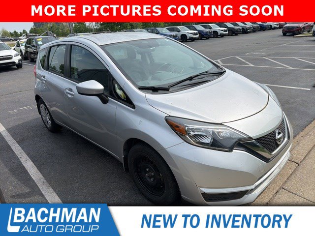 Used 2018 Nissan Versa Note SV FWD image 1