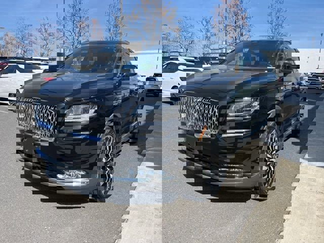 Used 2023 Lincoln Nautilus Black Label image 3