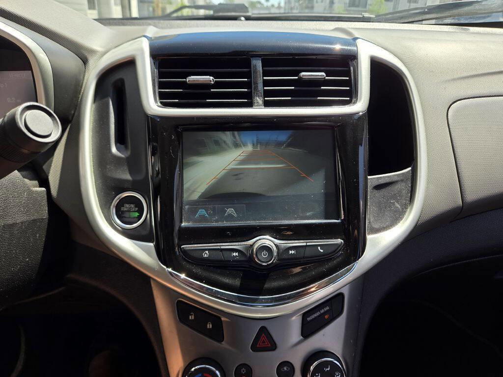 Used 2017 Chevrolet Sonic Premier image 24