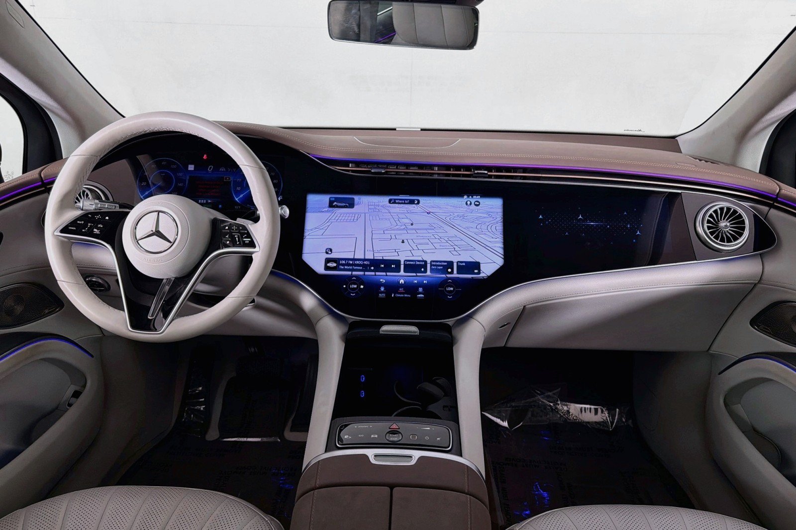 Certified 2023 Mercedes-Benz EQS 580 4MATIC SUV image 5