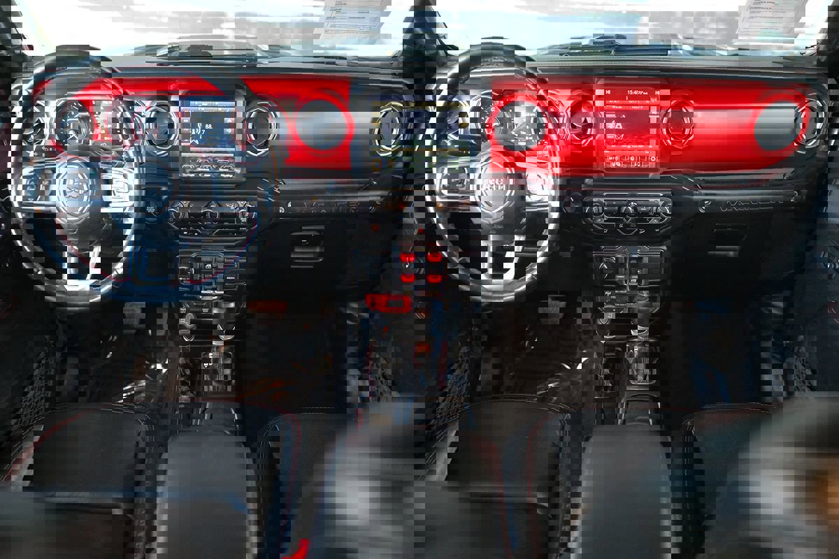 Used 2020 Jeep Wrangler Unlimited Rubicon image 23