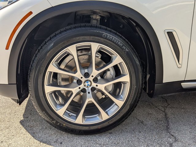 Used 2019 BMW X5 xDrive40i w/ Convenience Package image 24