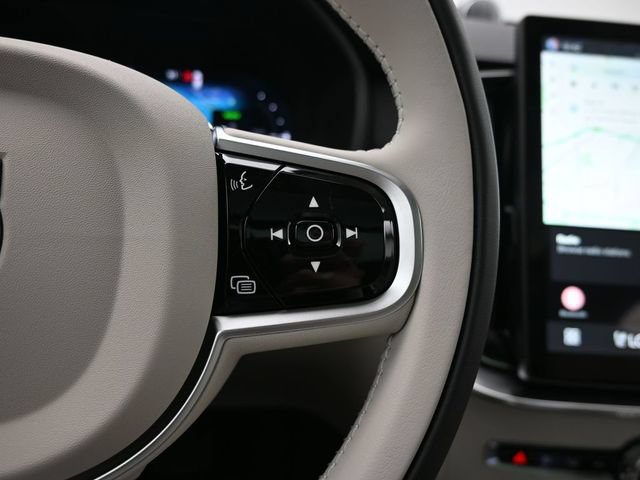 New 2026 Volvo XC90 T8 Ultra w/ Protection Package Premier AWD/4WD image 28