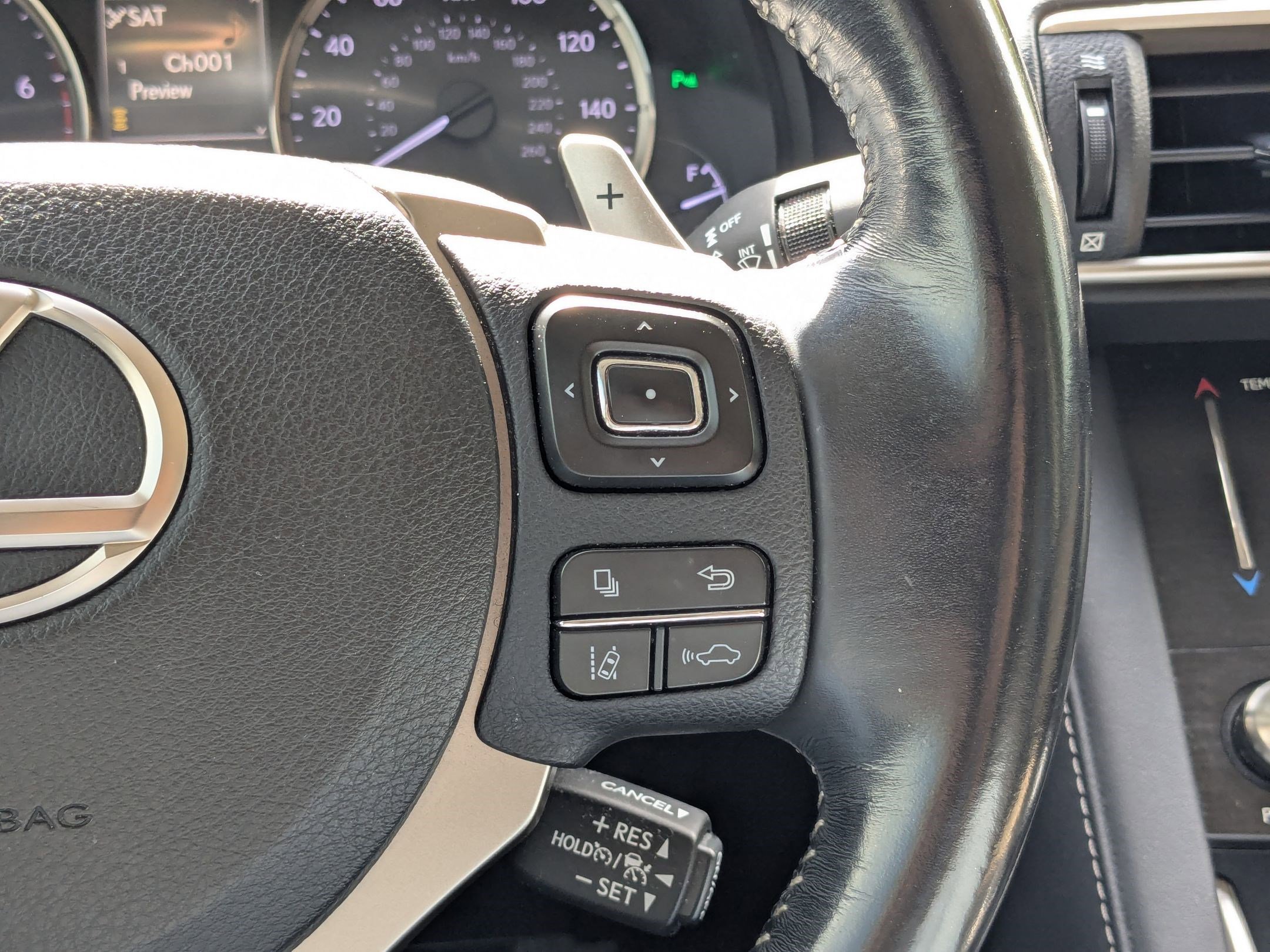 Used 2017 Lexus IS 200t w/ Navigation System Package RWD image 20