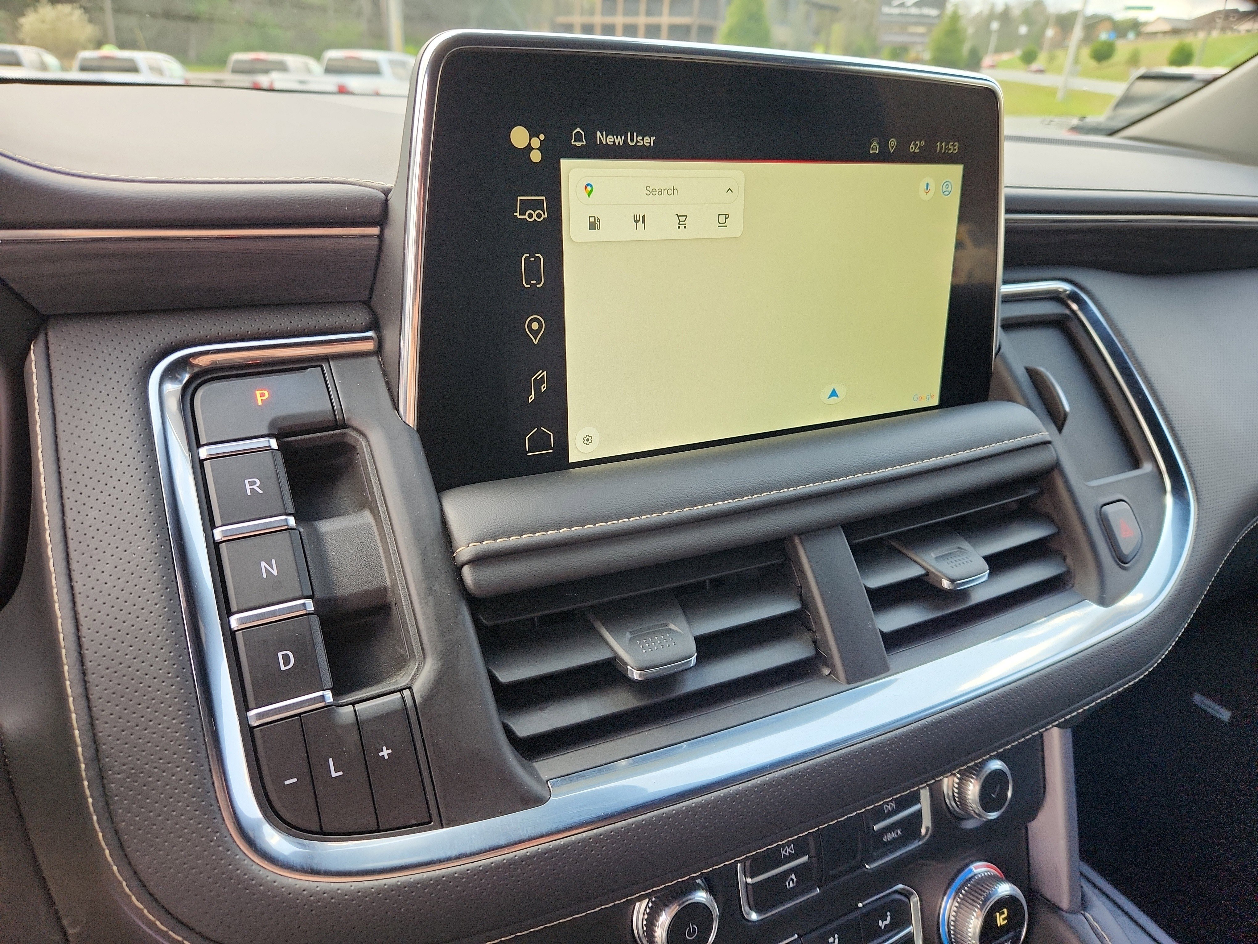 Used 2024 GMC Yukon SLT image 23