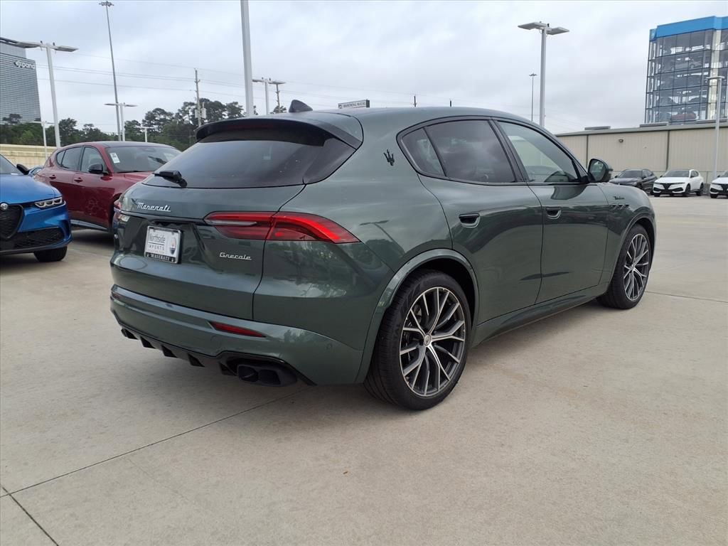 New 2026 Maserati Grecale Modena image 7