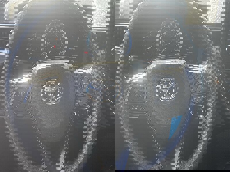 Used 2022 Toyota Corolla LE image 22