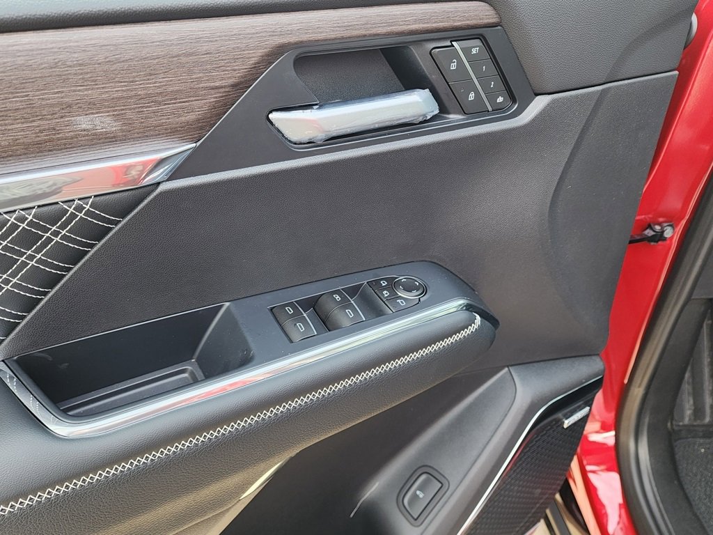 New 2026 GMC Acadia Denali w/ Super Cruise Package image 14