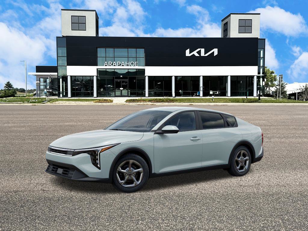 New 2026 Kia K4 FWD image 3