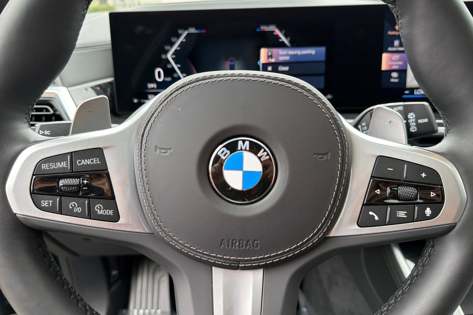 Used 2026 BMW X5 xDrive40i w/ M Sport Package AWD/4WD image 11
