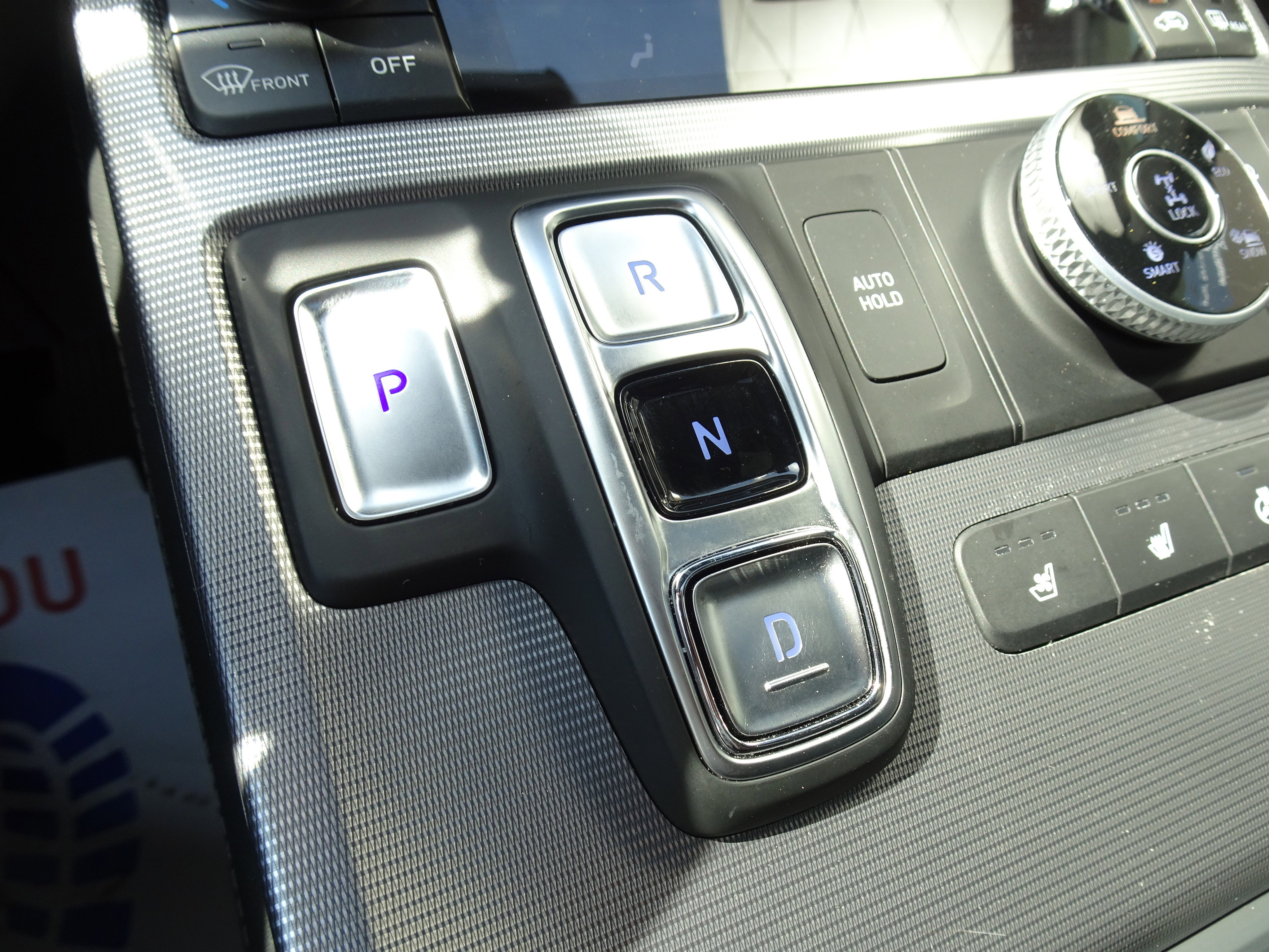 Used 2023 Hyundai Palisade Calligraphy image 19