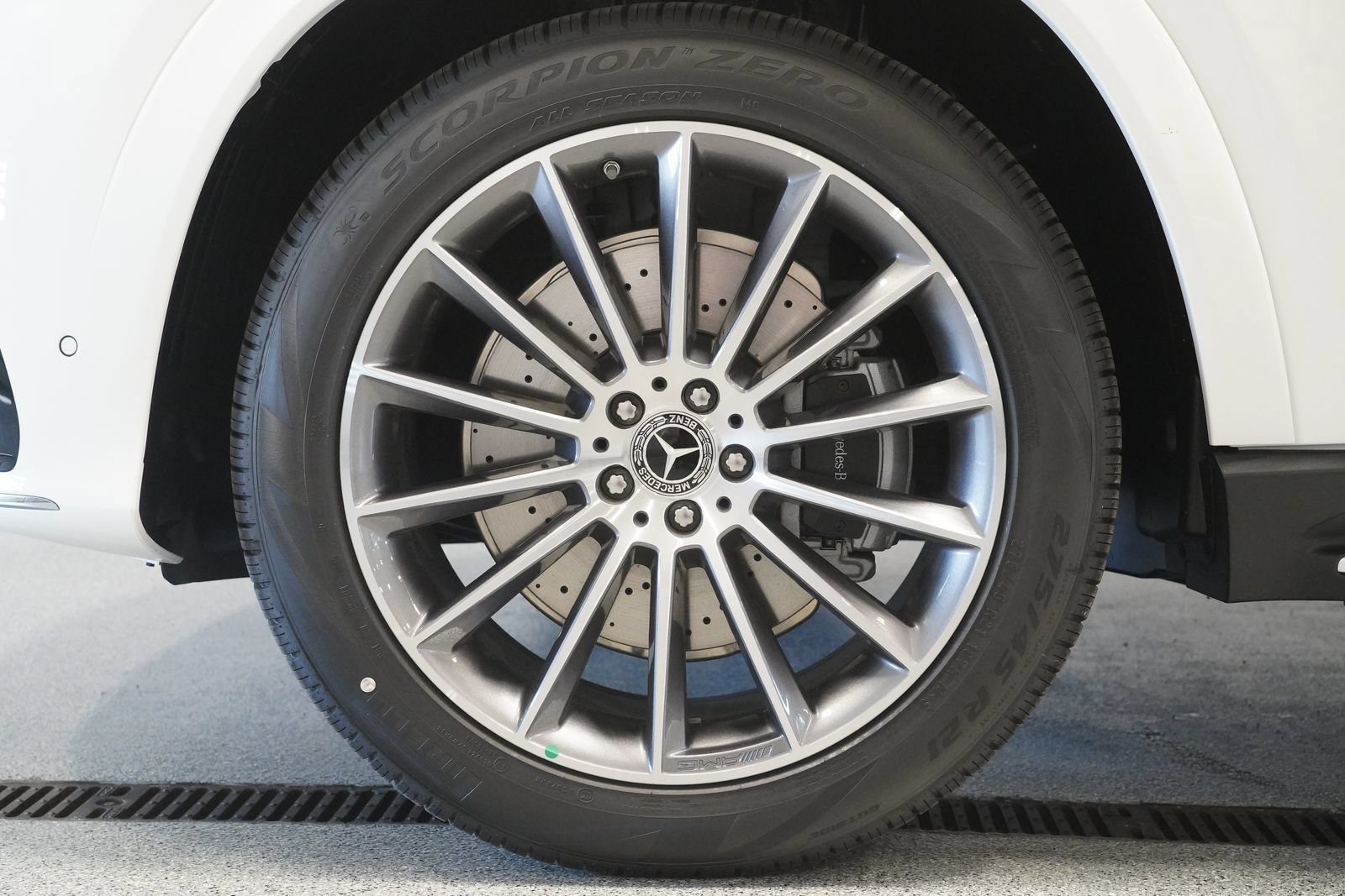 New 2026 Mercedes-Benz GLE 450 4MATIC Coupe image 11