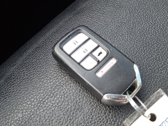 Used 2017 Honda Pilot EX-L image 23