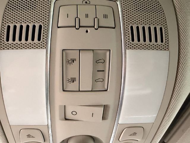 Used 2010 Audi Q7 3.6 Premium image 38