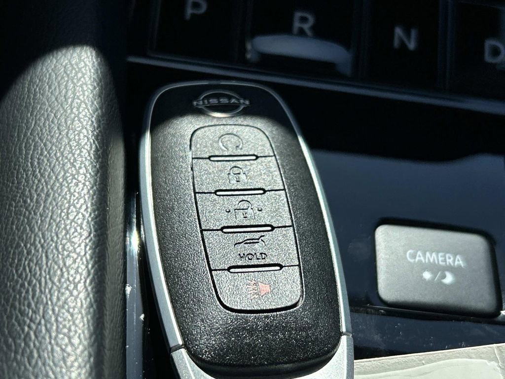 Certified 2025 Nissan Murano SV AWD/4WD image 37