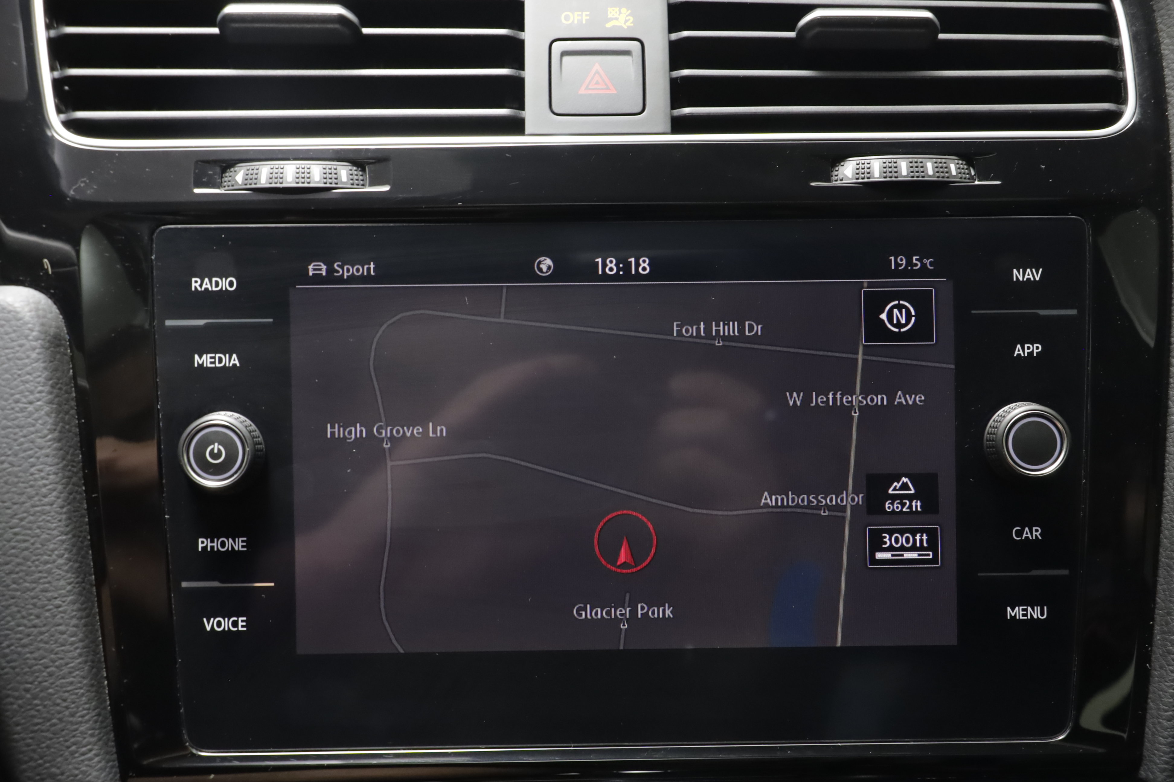Used 2020 Volkswagen GTI Autobahn FWD image 11