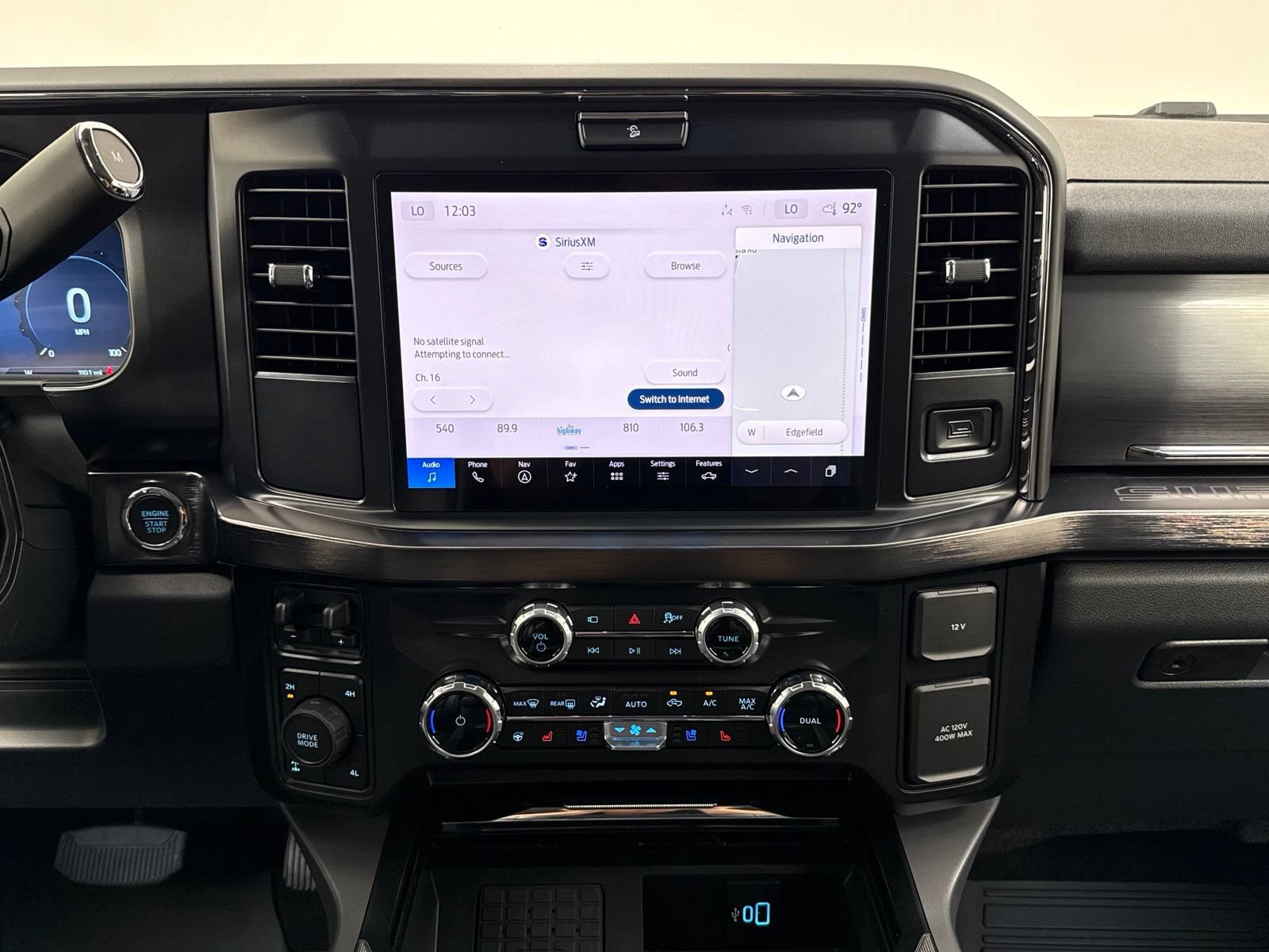 New 2026 Ford F250 Lariat w/ Black Appearance Package AWD/4WD image 30