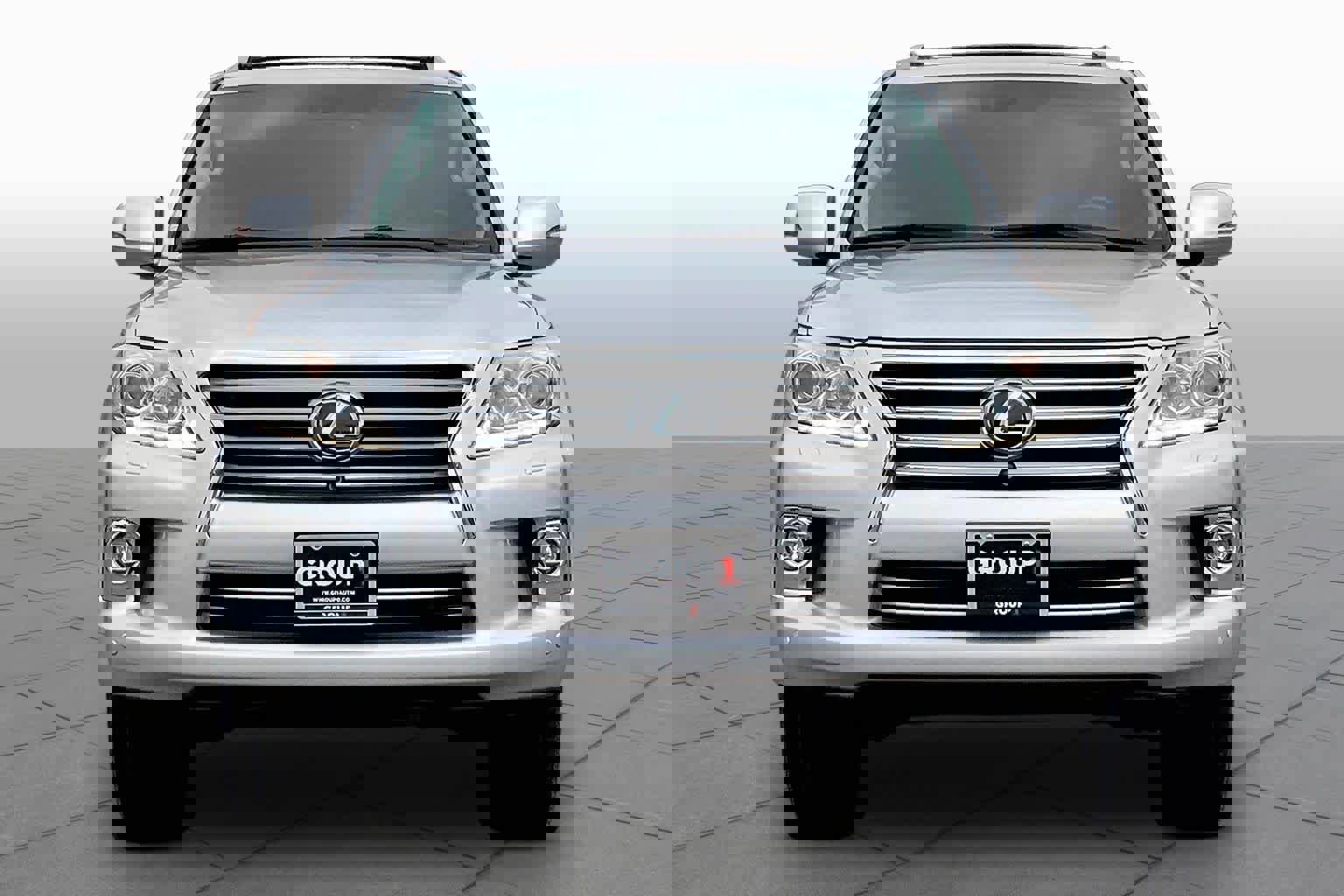 Used 2014 Lexus LX 570 4WD image 4