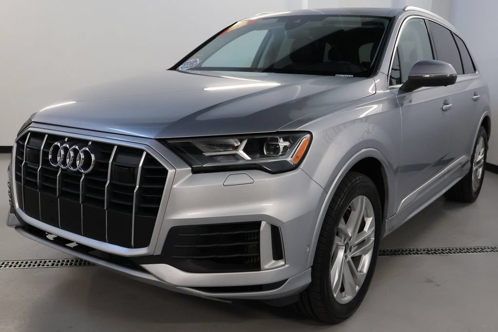 Used 2022 Audi Q7 3.0T Premium Plus w/ Premium Plus Package AWD/4WD image 3