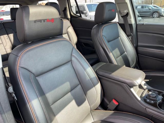 Used 2021 GMC Acadia AT4 w/ Technology Package image 15