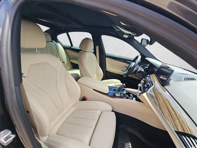 Used 2023 BMW 530i xDrive w/ Convenience Package AWD/4WD image 19