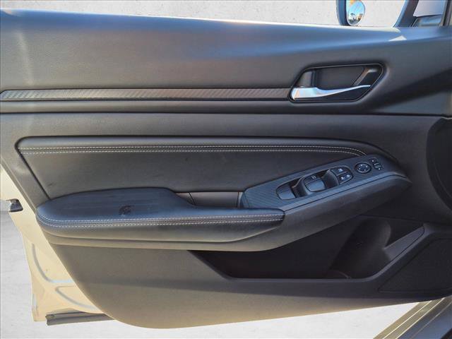 Used 2020 Nissan Altima 2.5 S FWD image 9