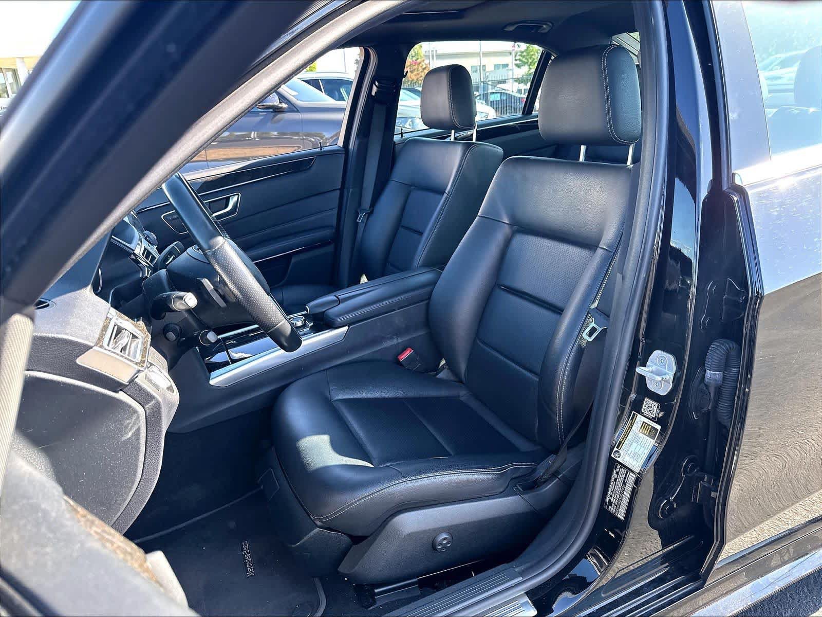 Used 2016 Mercedes-Benz E 350 Sedan image 20