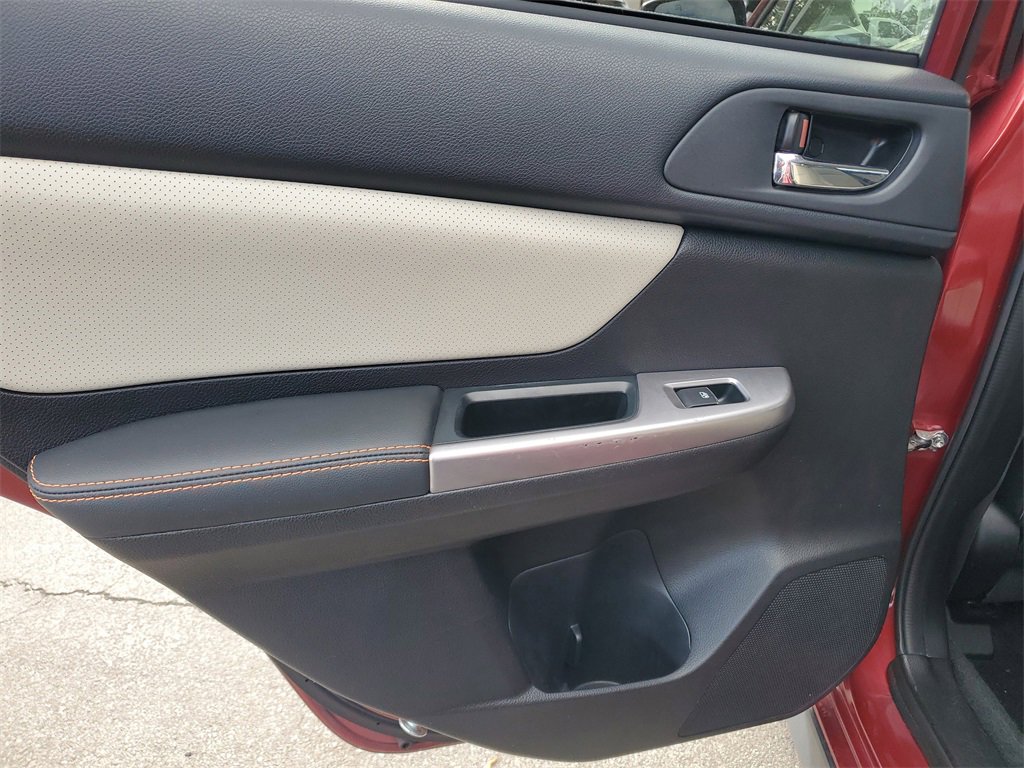 Used 2017 Subaru Crosstrek 2.0i Limited image 9