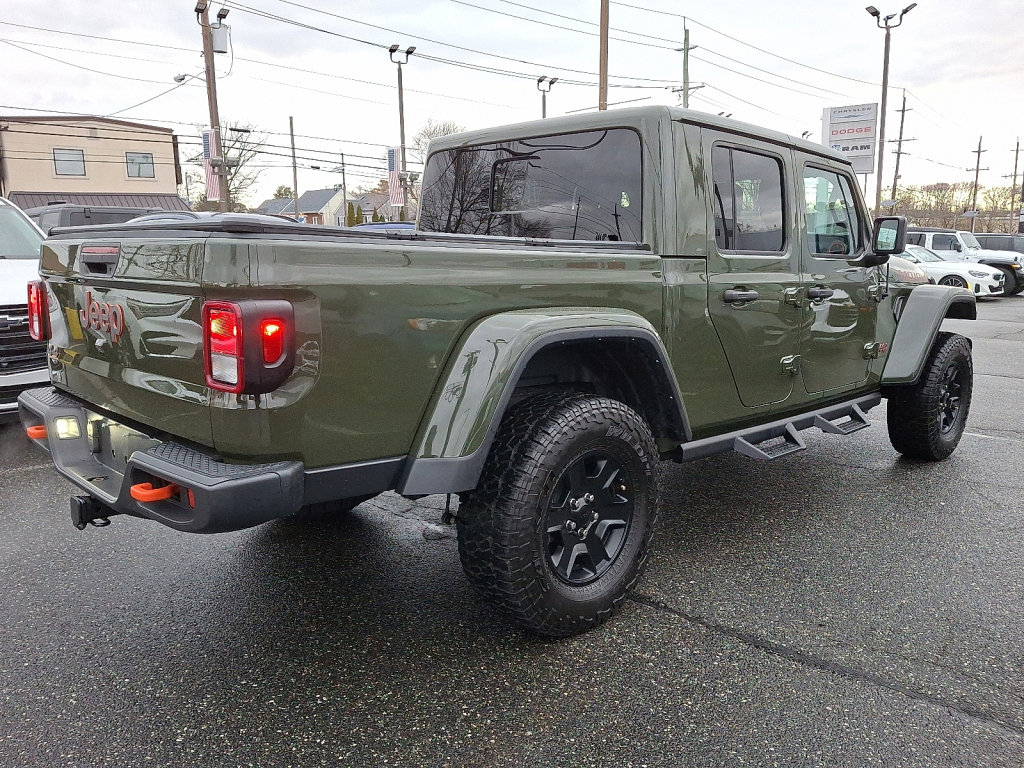 Used 2023 Jeep Gladiator Mojave w/ Cold Weather Group image 5