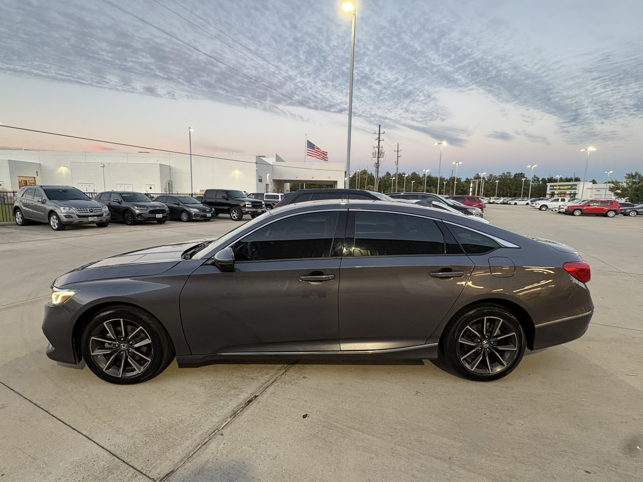 Used 2021 Honda Accord EX-L image 5
