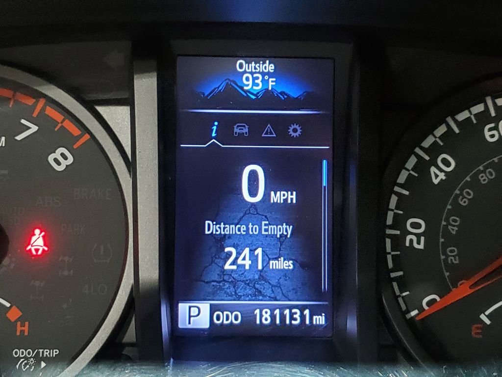 Used 2020 Toyota Tacoma SR RWD image 31